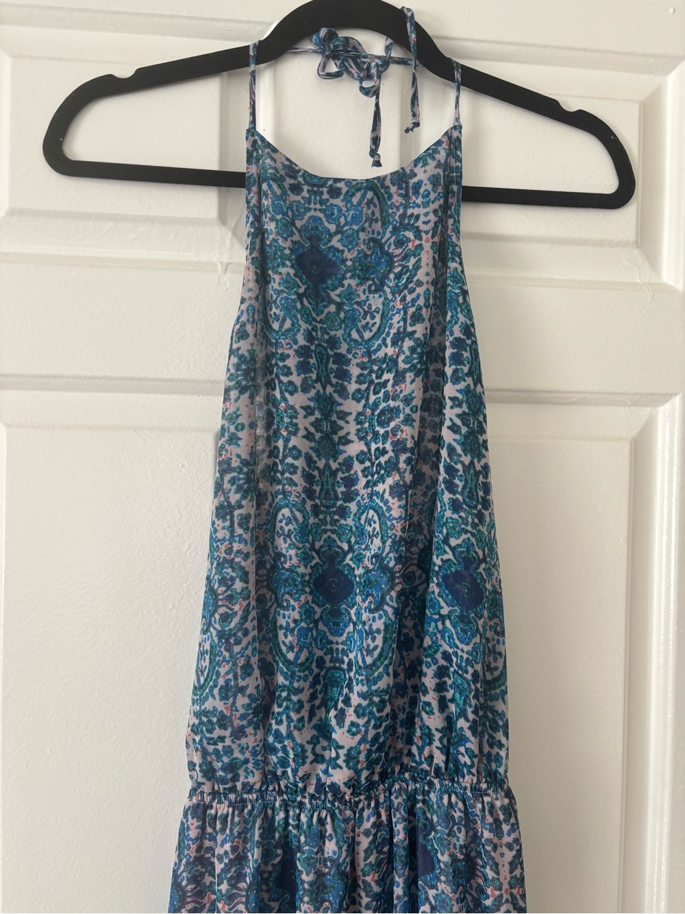 Show Me Your MuMu Halter Maxi Dress - Blue Paisley - Size L - NWOT - Picture 3 of 5